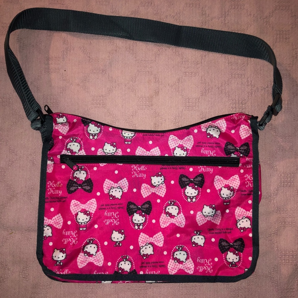 Hello Kitty side bag